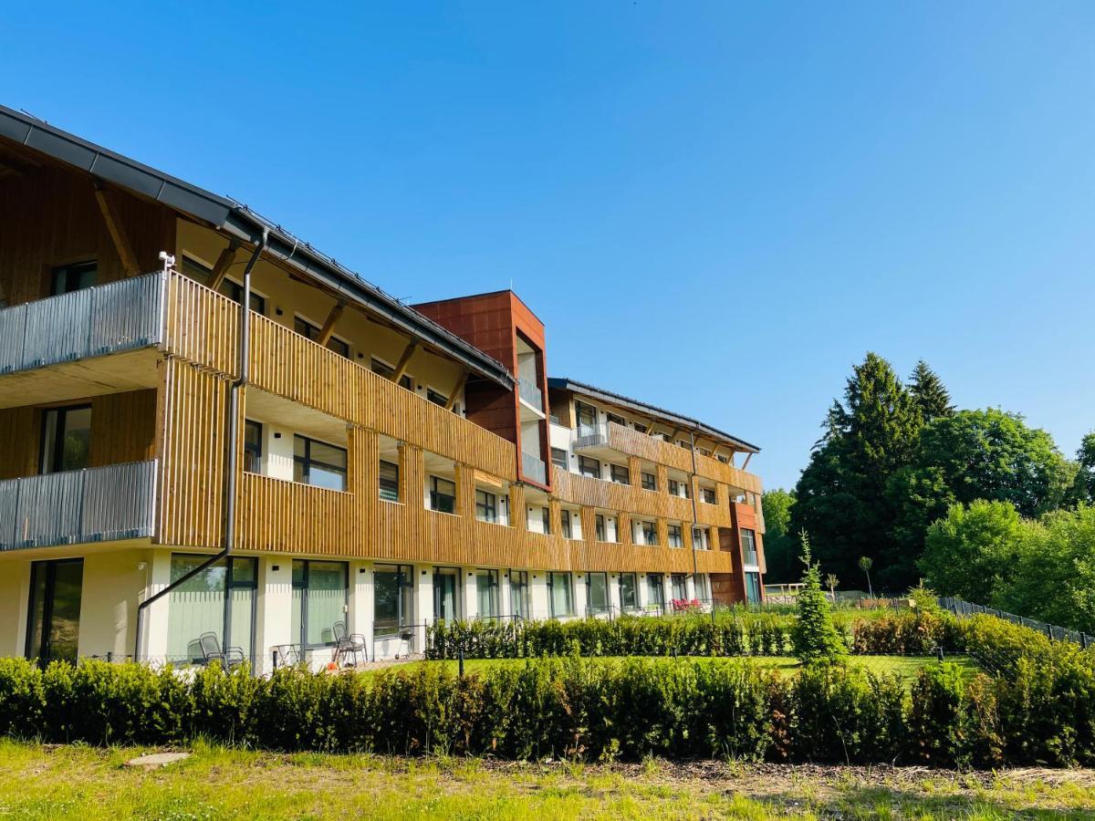 Appartement Sumavsky Apartman - Novy Komfortni A Prostorny, Se Zahradou à Stachy Extérieur photo